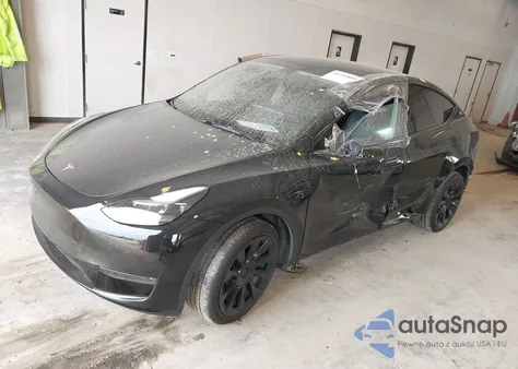 2023 Tesla Model Y Awd/Long Range Dual Motor All-Wheel Drive from USA, damaged, VIN 7SAYGDEE1PA165531